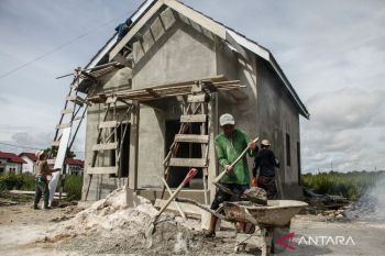 Membaca dampak upah minimum di tengah dominasi pekerja nonformal